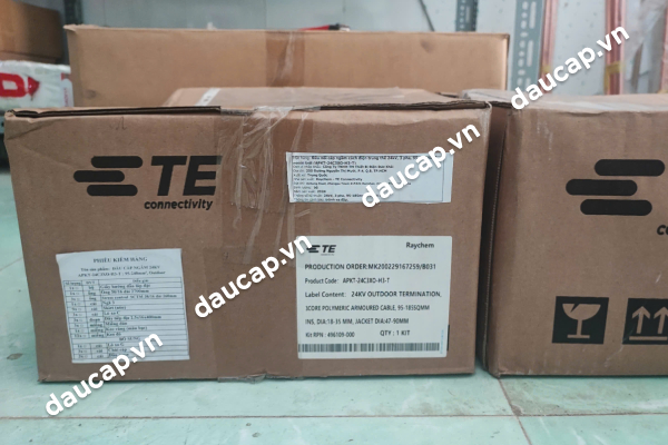 Phân phối đầu cáp co nhiệt Raychem 24kV ngoài trời 185mm2