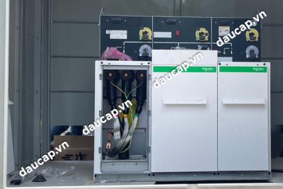 Đầu cáp T-Plug TE Raychem lắp đặt tủ RMU Schneider