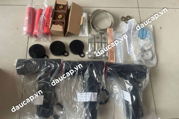 Đầu cáp TPlug TE Raychem ELBC