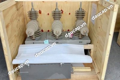 Trọn bộ Recloser Schneider